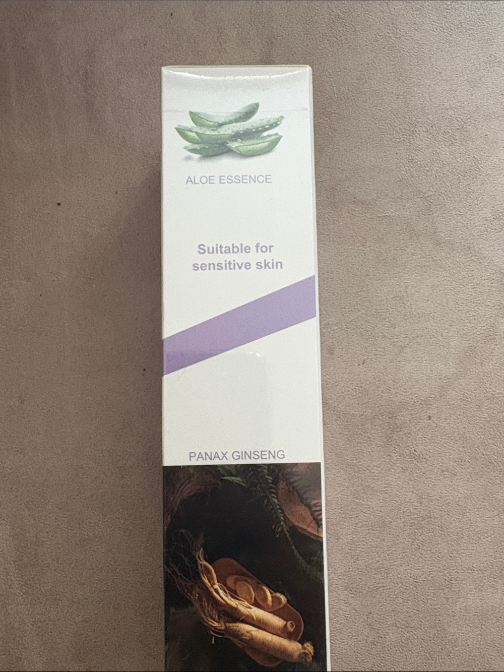 Aloe Essence Panax Ginseng Moisturizer - White & Light Purple